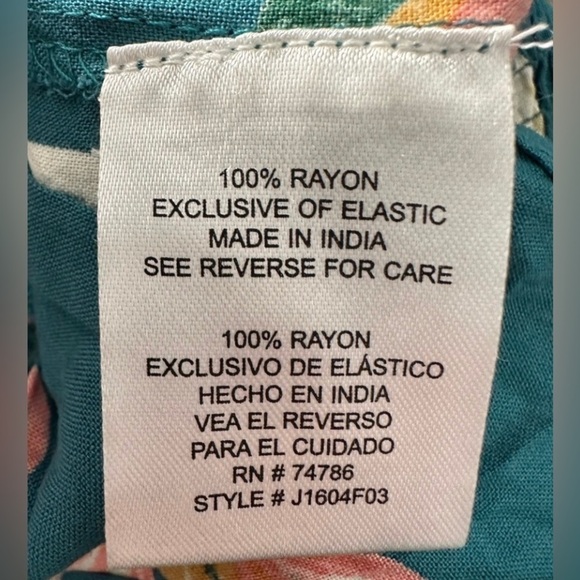 EUC Patrons of Peace Tropical Print Halter Top size Medium - Picture 8 of 9